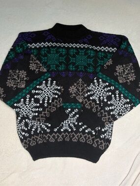 Vintage Winter Crewneck Sweater with Green and Purple Accents